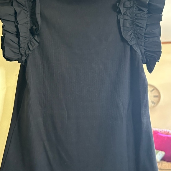 Chico’s The Poplin Rib Mix Ruffle Sleeve Tank, Size 1 (M/8) - Picture 3 of 4